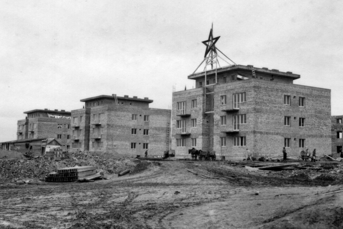 Online lecture of Barbara Dudás: Building Socialist Industrial Landscape. A Hungarian Case Study
